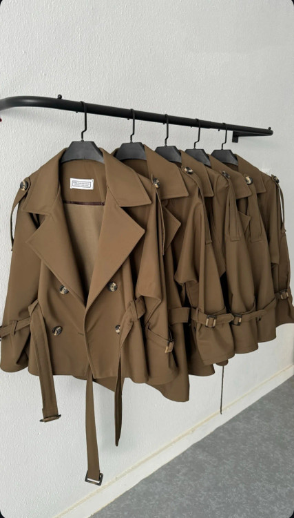 ترنچ کت پاییزه