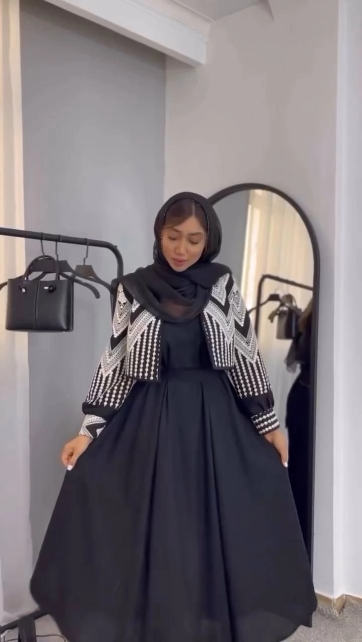 ست کت و سارافون لیندا